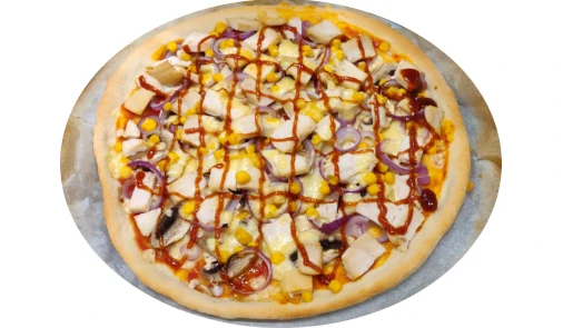 Simple BBQ Chicken Pizza